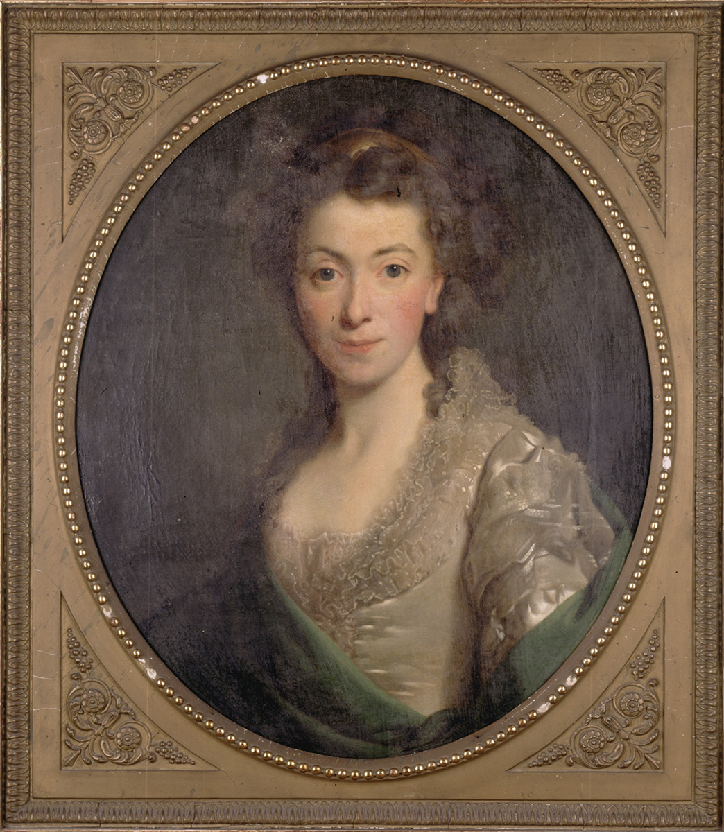Portret Izabelli (Elżbiety) z Flemmingów Czartoryskiej, żony księcia Adama Kazimierza Czartoryskiego, kopia nieznanego autorstwa wg portretu nieokreślonego francuskiego malarza z około 1775 roku; olej, płótno; nr inw. MPK/MR/1077 Portret przedstawiający małżonkę księcia Adama Kazimierza Czartoryskiego, Izabelę z Flemmingów. Przedstawiona w popiersiu w prawo, głowa en face. Jej włosy są ciemne, w swobodnych lokach przewiązane wstążką. Twarz owalna o dużych błękitnozielonych oczach i dość dużym nosie. Izabela lekko się uśmiecha. Przedstawiona została w jasnej sukni w tonacji rozbielonego ugru z głębokim dekoltem okolonym koronkami i szerokimi rękawami, również ozdobionymi koronką. Na ramionach ma płaszcz w kolorze szmaragdowej zieleni. Tło portretu w tonacji oliwkowej.